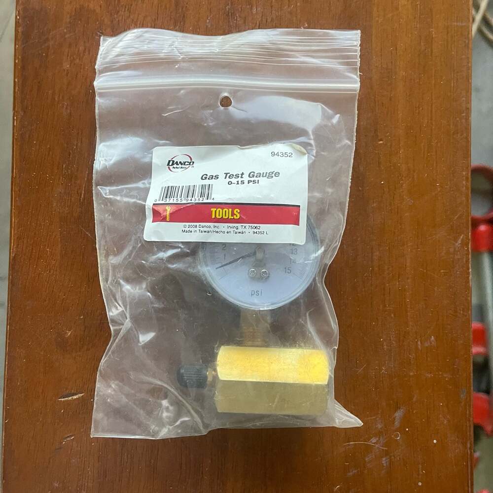 Danco Gas Test Gauge 0-15 PSI, Brass Body,‎ Model 94352 - New
